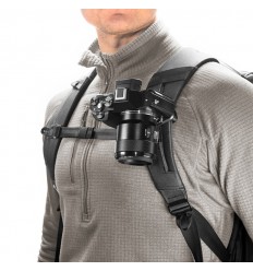Peak - Capture Camera Clip