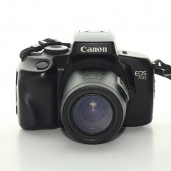 Canon EOS 700