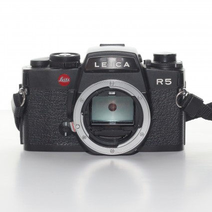 Leica R5